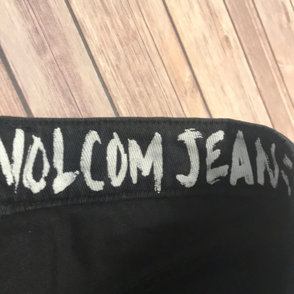LAST ONE! Size 9 Volcom Jean high rise cheeta - Picture 6 of 7